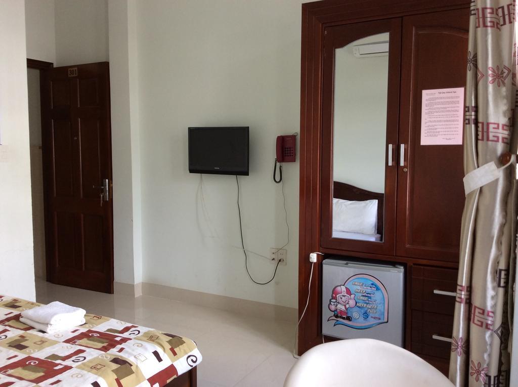 Minh Chau Hotel Вунгтау Экстерьер фото